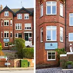 The Willows Boutique Stays Central Whitby
